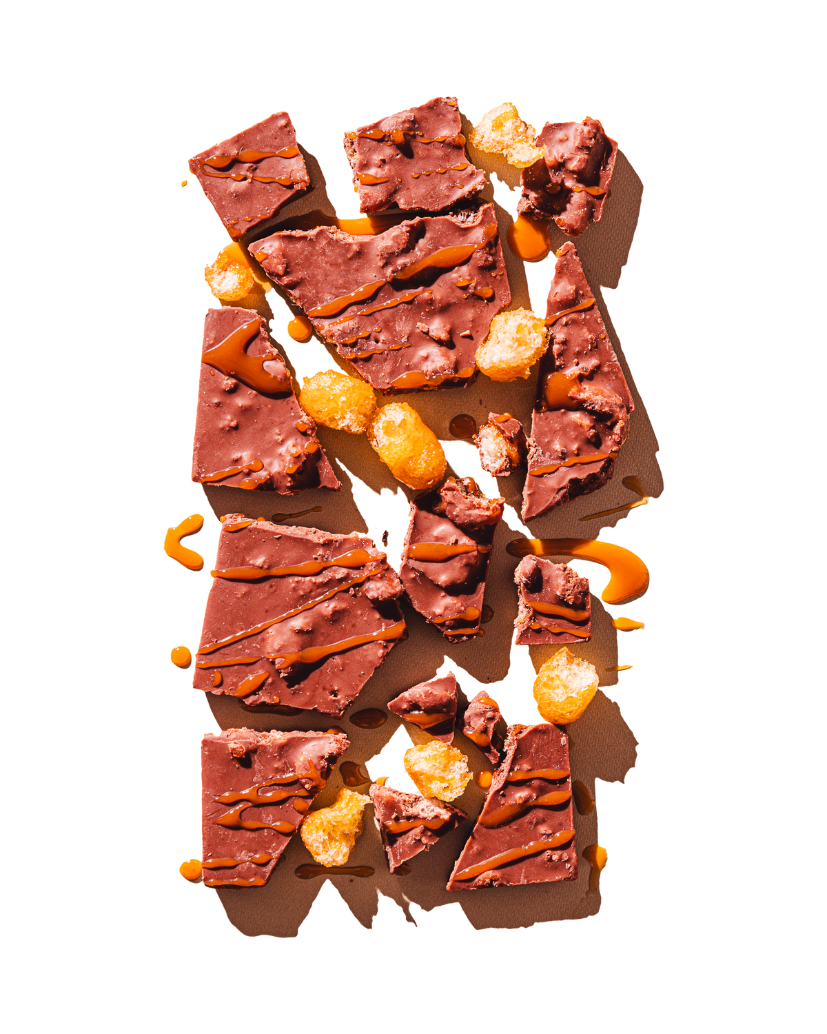 Compartes best chocolate gift, milk chocolate caramel crunch bar with caramel drizzle, sea salt