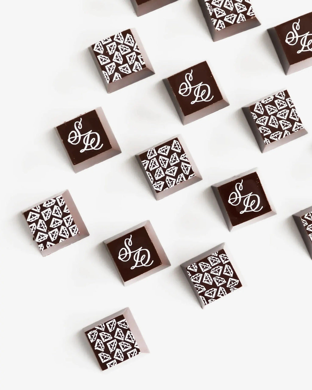 CUSTOM CHOCOLATE WEDDING FAVORS
