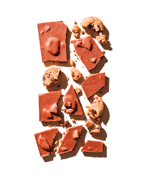 Compartes luxury chocolate chip cookies gift bar, milk chocolate with cookies